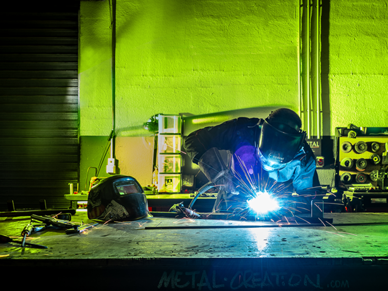 LA CRAVATE BLEUE PHOTOGRAPHE D'ENTREPRISE